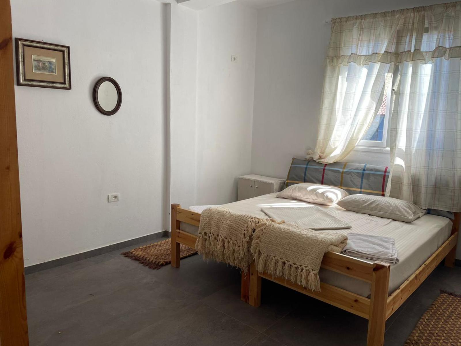 Villa Elena Berat Eksteriør billede
